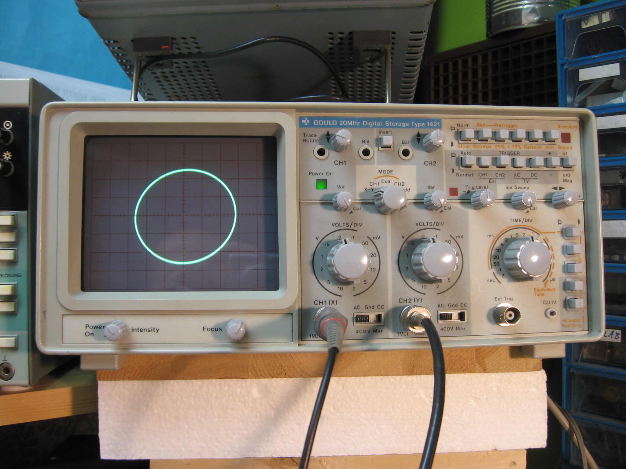 Lissajous Figuren Auf Dem Oszilloskop Darstellen Volkers Elektronik