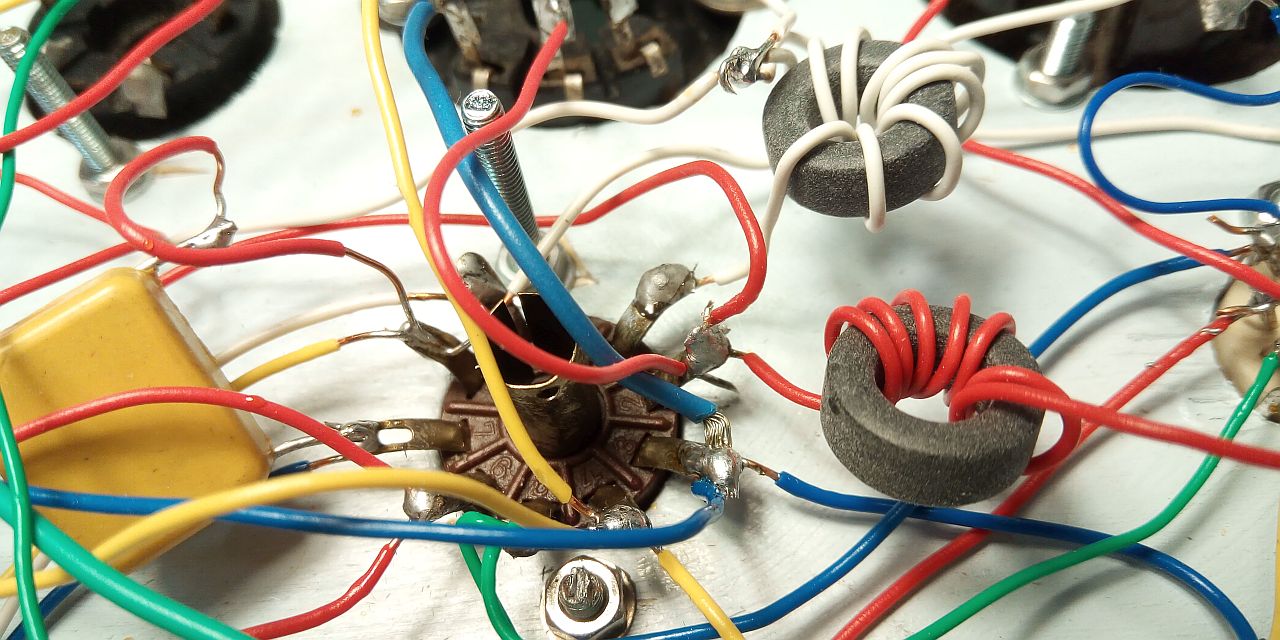 LED-Strom-Spannungs-Anzeige im Einbaurahmen – Volkers  Elektronik-Bastelseiten